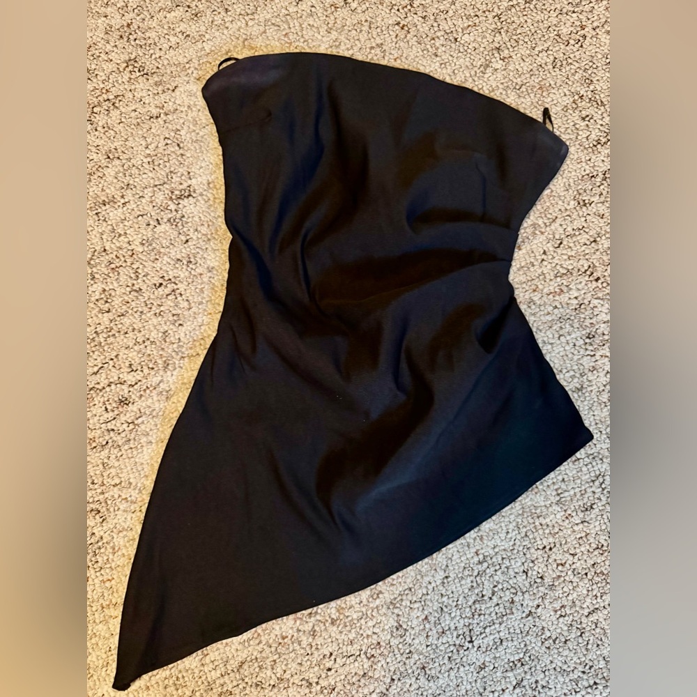 Zara Elegant Black Strapless shirt